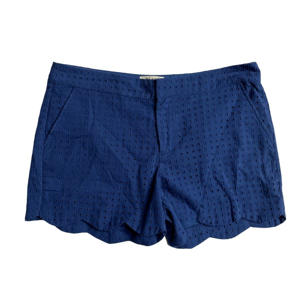 Coquette Eyelet Scalloped Shorts EUC L mi ami Blue Zipper 100% Cotton Summer